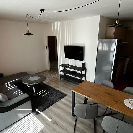 Apartman Bss Trenčín Extérieur photo
